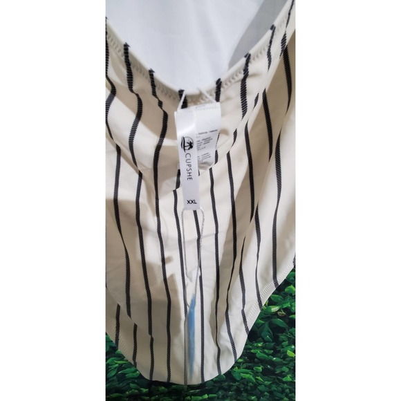 NWT Alice Stripe Halter One Piece Swimsuit XXL - Picture 6 of 8